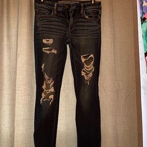 American eagle ripped jeans